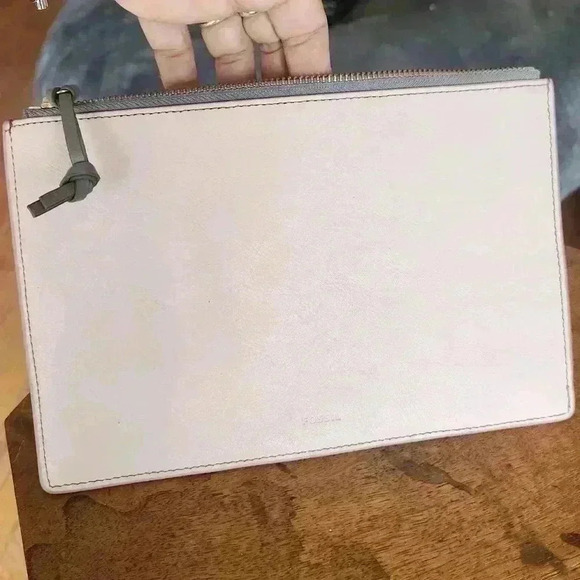 Fossil Large Powder Pink Perferated leather clutch 9.5" NWOT - Picture 4 of 8